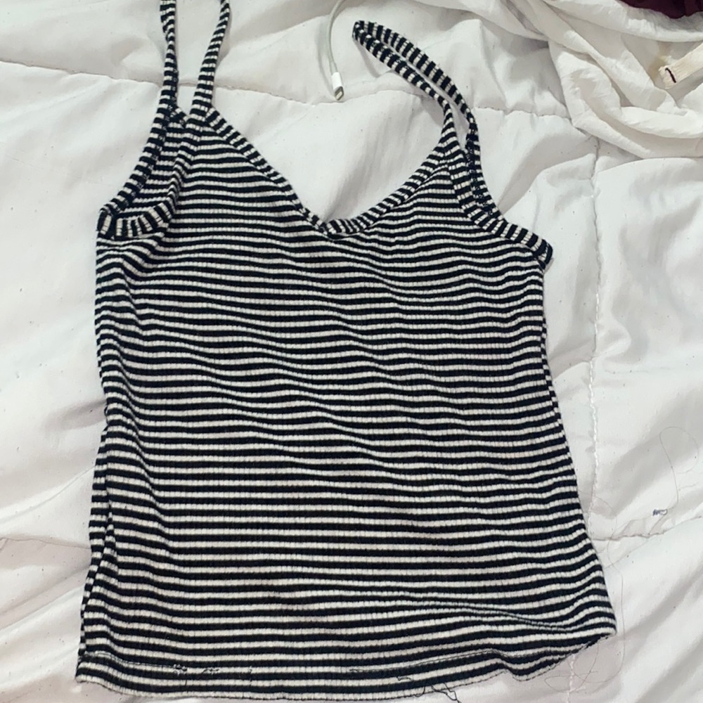Black stripped shirt
